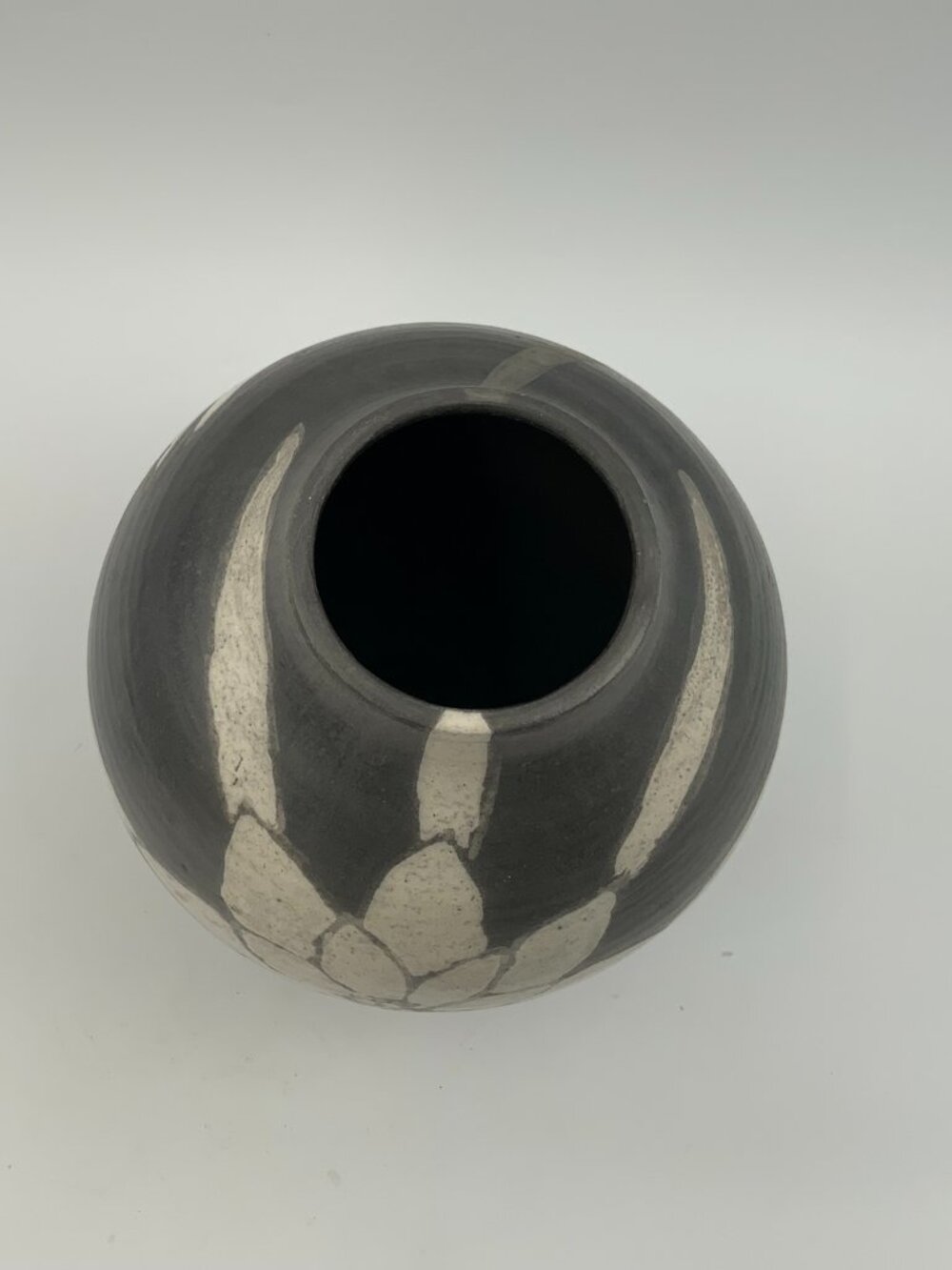 Signed Original Black Stoneware Vase with White Florals - Picture 3 of 9